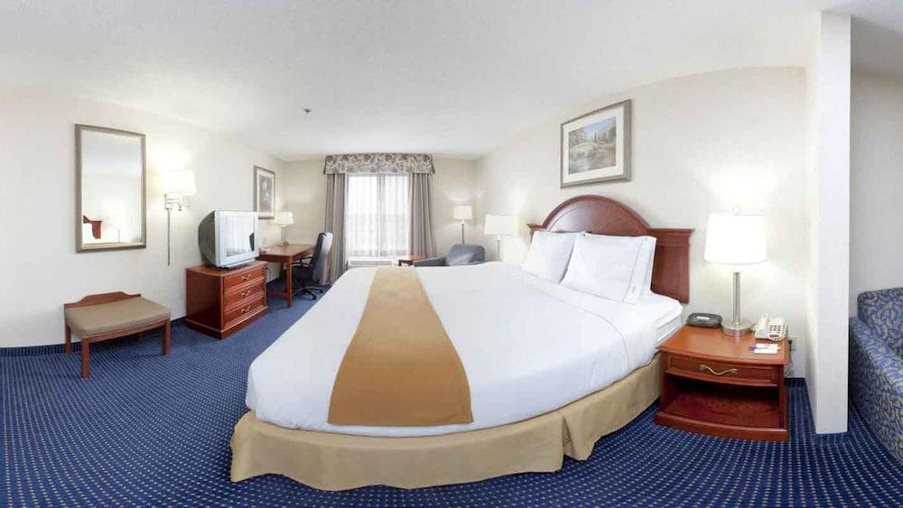 Holiday Inn Express Hotel & Suites Cleveland-Richfield By Ihg Brecksville Extérieur photo