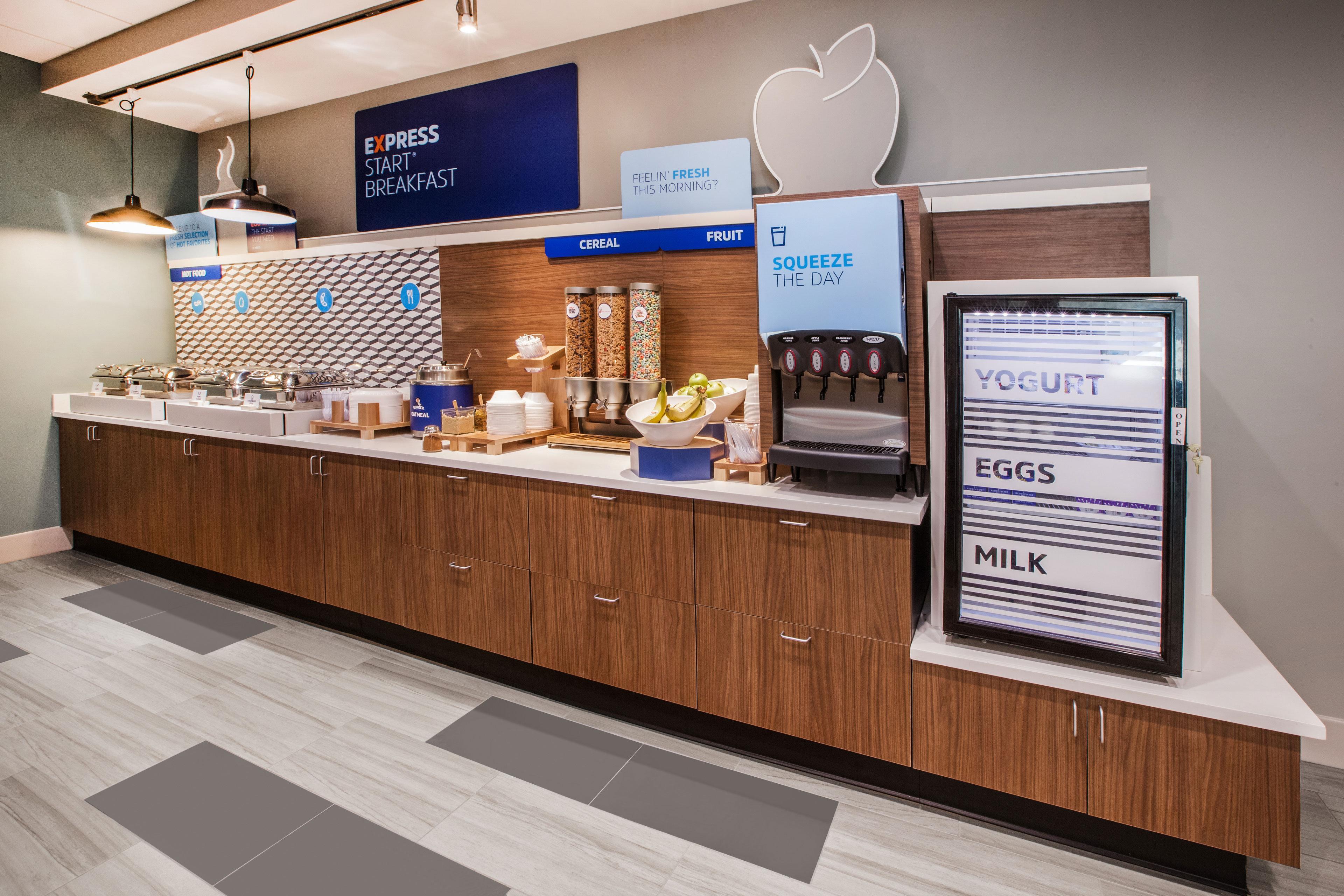 Holiday Inn Express Hotel & Suites Cleveland-Richfield By Ihg Brecksville Extérieur photo