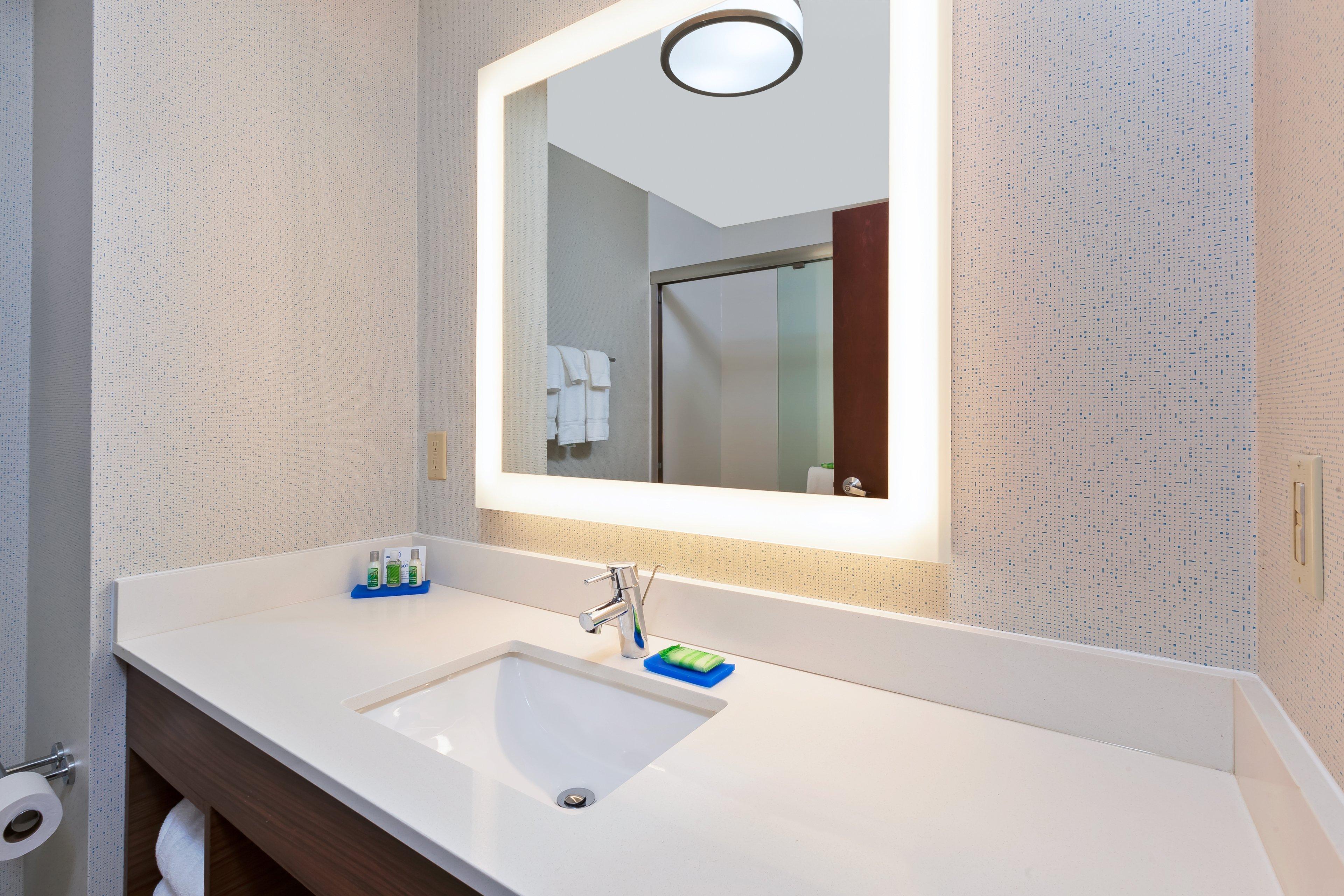 Holiday Inn Express Hotel & Suites Cleveland-Richfield By Ihg Brecksville Extérieur photo