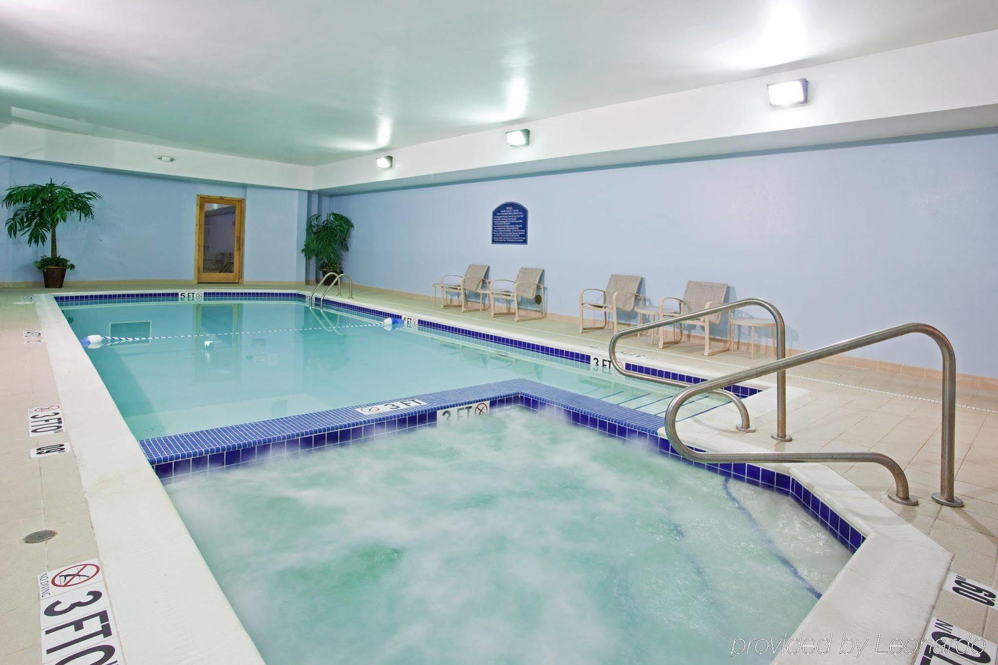 Holiday Inn Express Hotel & Suites Cleveland-Richfield By Ihg Brecksville Facilités photo